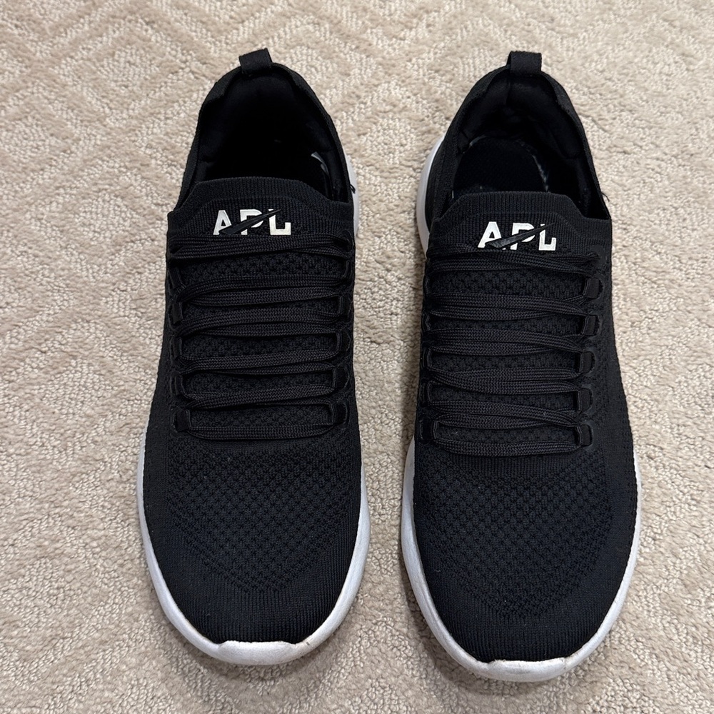 APL TechLoom Breeze Sneakers Women’s 9.5 Black White Running Shoes - Picture 2 of 4
